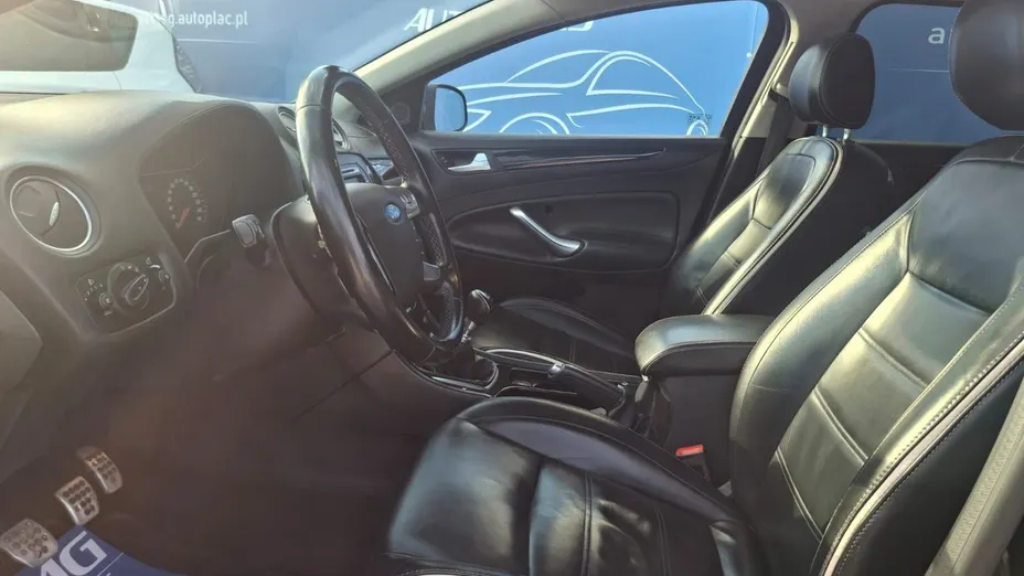 FORD Mondeo -