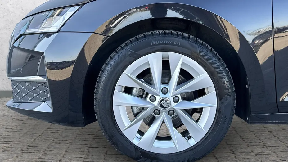 SKODA Octavia Octavia 1.5 TSI mHEV Selection DSG