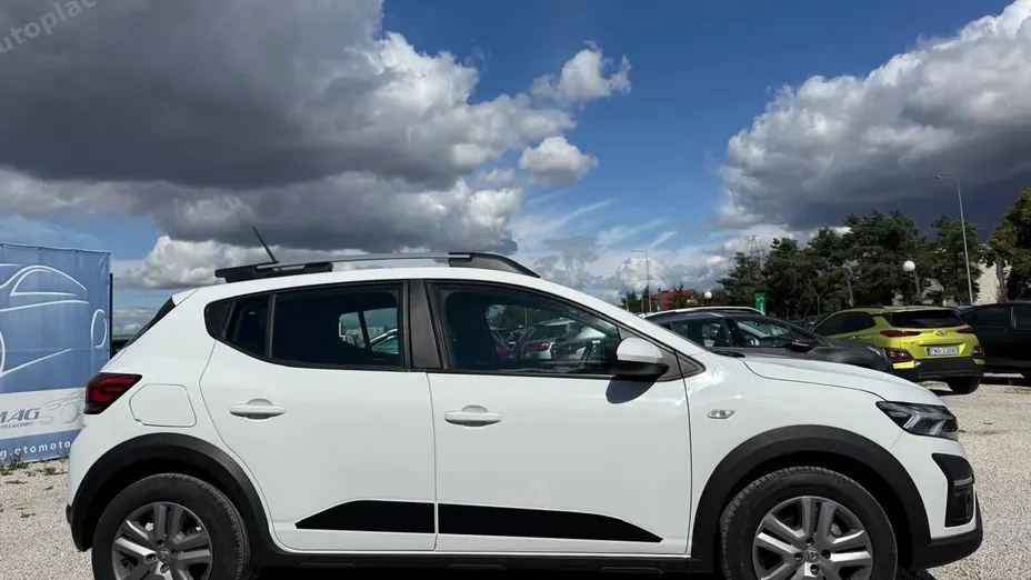 DACIA Sandero -