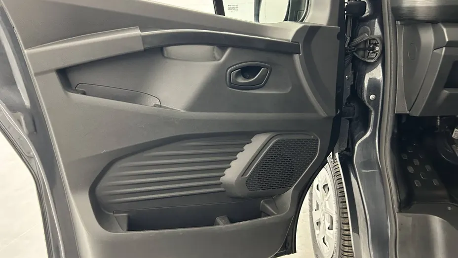 RENAULT Trafic -
