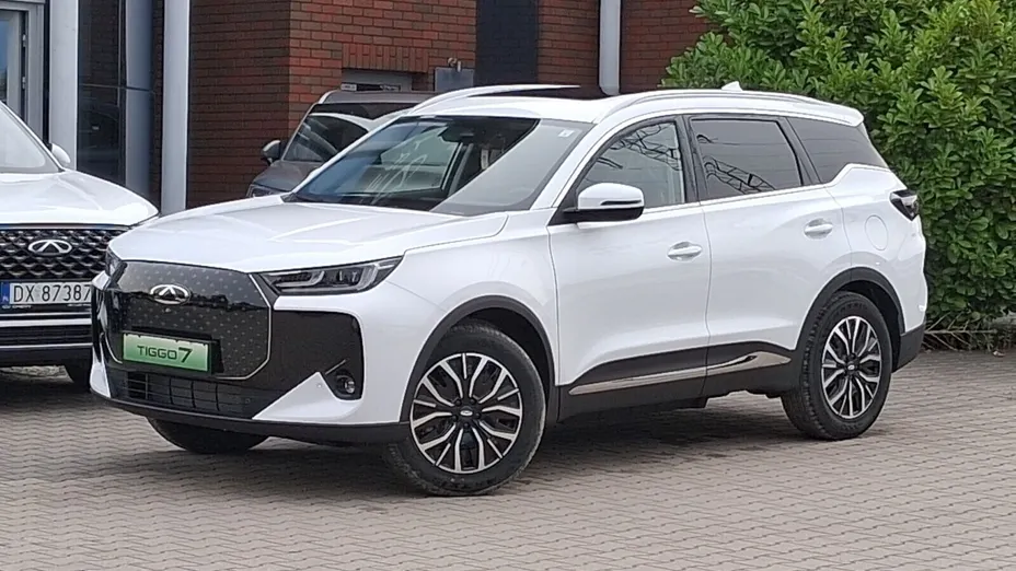 CHERY Tiggo 7 Tiggo 7 1.5 T-GDI Super Hybrid Prestige DHT
