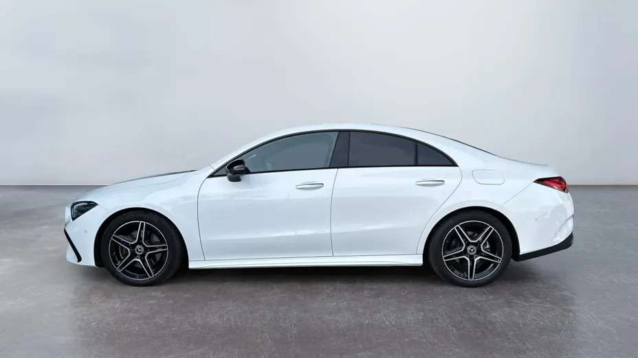 MERCEDES-BENZ CLA CLA 200 AMG Line 7G-DCT