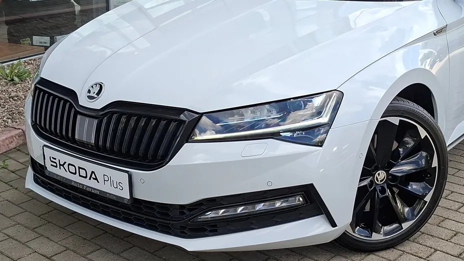SKODA Superb Superb 2.0 TSI 4x4 Sportline DSG