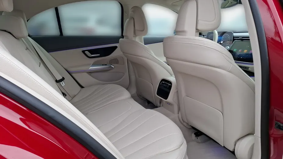 MERCEDES-BENZ E Klasa E 200 mHEV 4-Matic Avantgarde 9G-Tronic