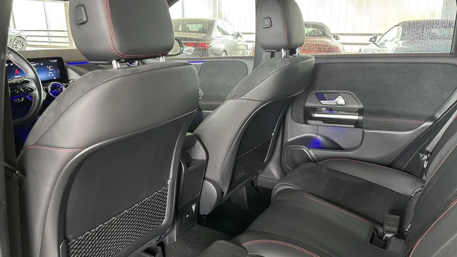 MERCEDES-BENZ B Klasa B 200 d AMG Line 8G-DCT