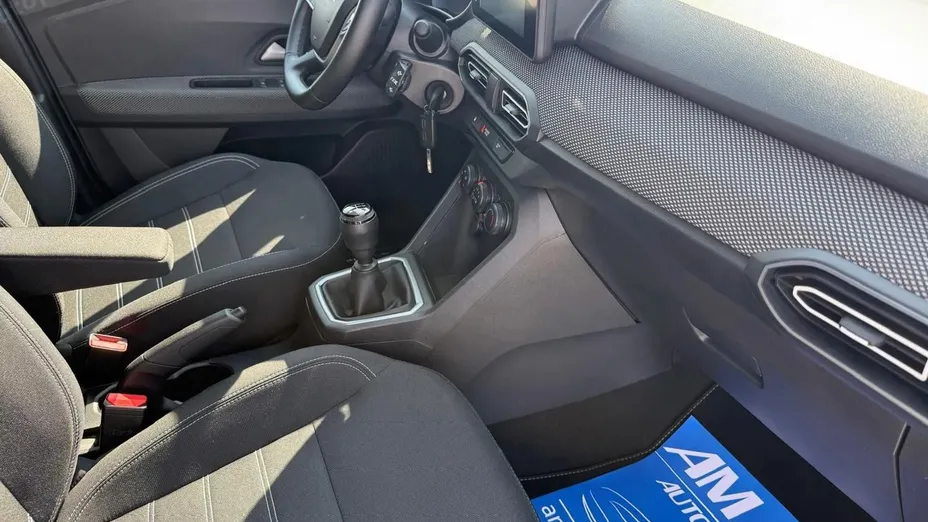 DACIA Sandero -