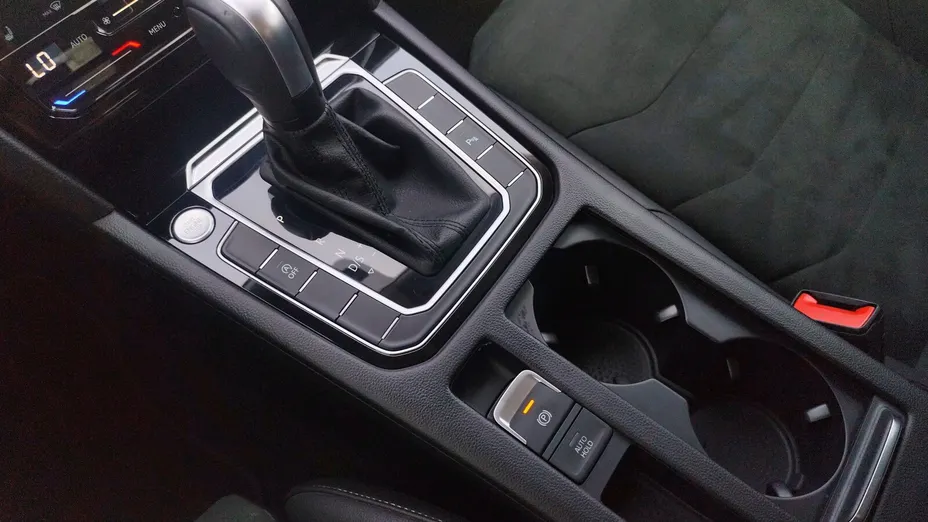 VOLKSWAGEN Arteon Arteon 2.0 TSI Elegance DSG