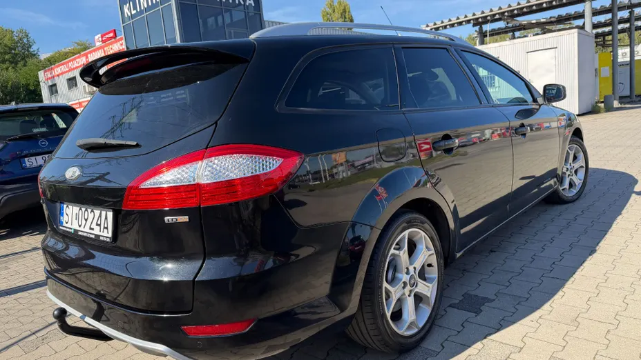 FORD Mondeo -