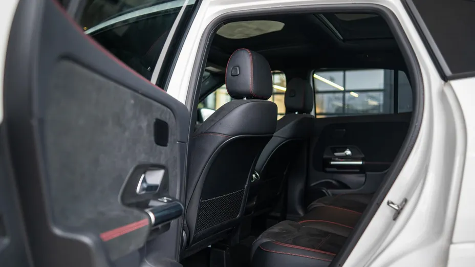 MERCEDES-BENZ GLA GLA 200 d 4-Matic AMG Line 8G-DCT