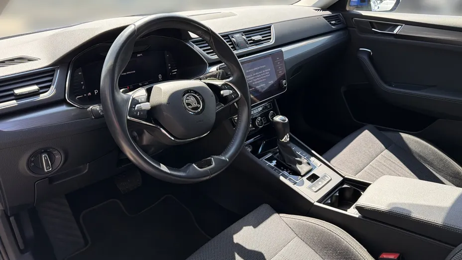 SKODA Superb Superb 2.0 TDI SCR Style DSG