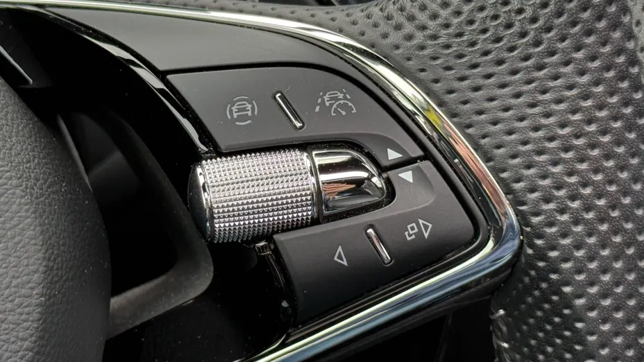 SKODA Superb Superb 2.0 TSI Sportline DSG