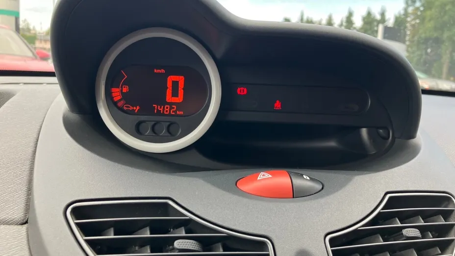 RENAULT Twingo Twingo 1.2 16V Miss Sixty