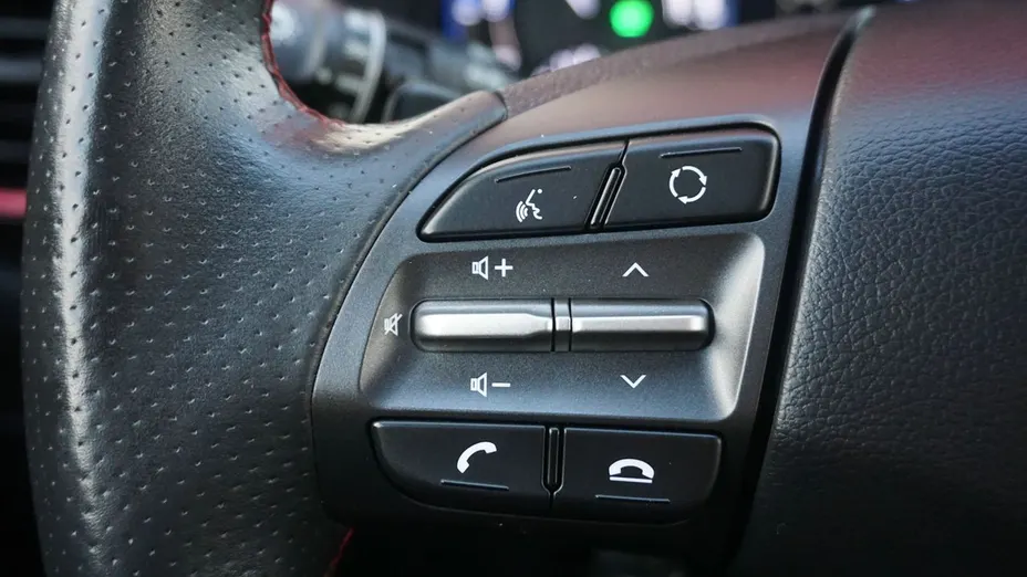 HYUNDAI Kona Kona 1.6 GDI Hybrid Premium DCT