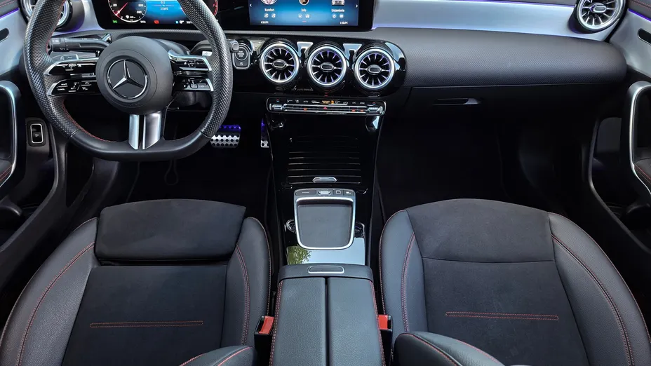 MERCEDES-BENZ CLA CLA 200 mHEV AMG Line 7G-DCT