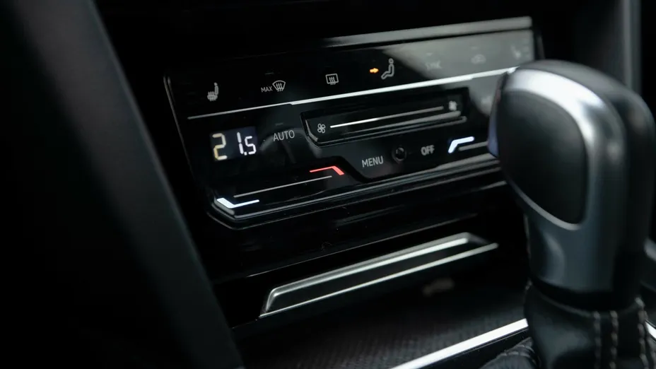 VOLKSWAGEN Arteon Arteon 1.4 TSI Plug-In Hybrid R-Line DSG