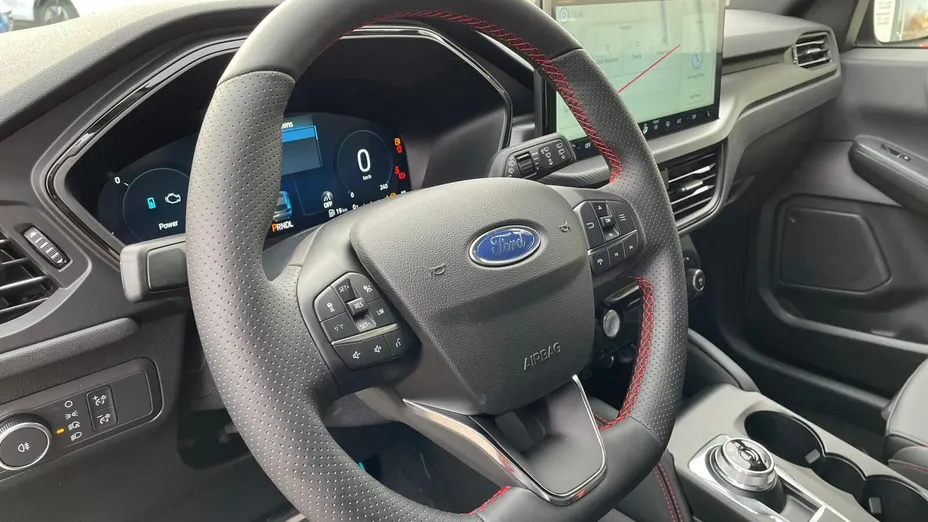 FORD Kuga Kuga 2.5 FHEV FWD ST-Line X eCVT