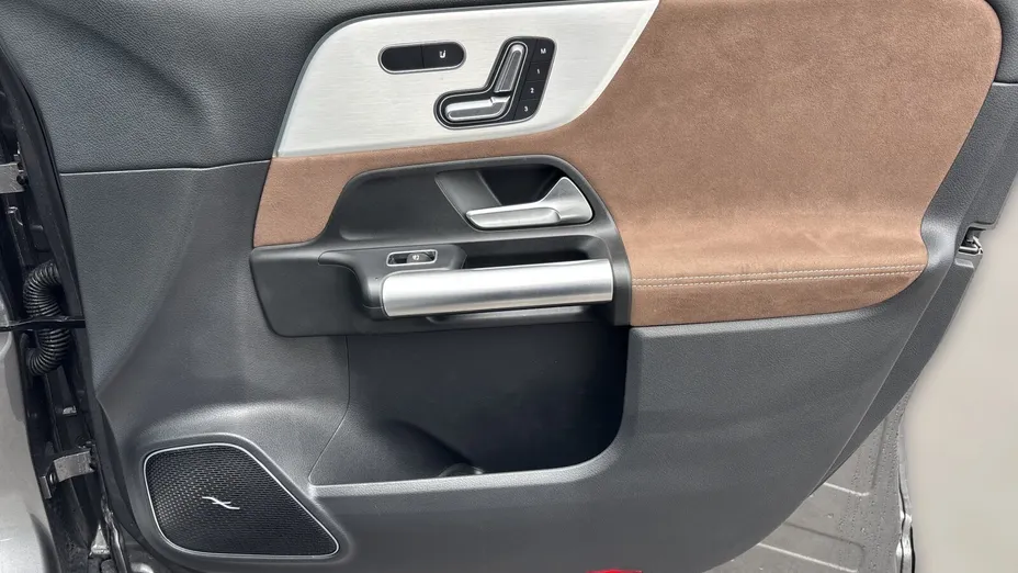 MERCEDES-BENZ GLA GLA 200 mHEV AMG Line 7G-DCT