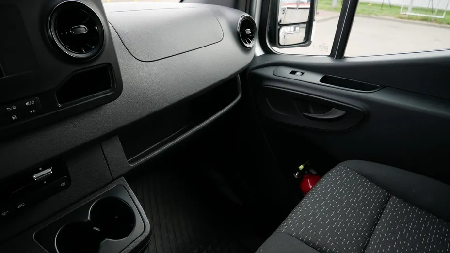 MERCEDES-BENZ Sprinter Sprinter 317 CDI 907.635 14m3