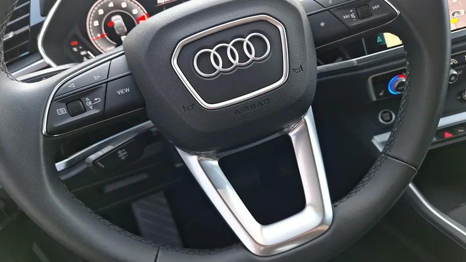 AUDI Q3 Sportback -