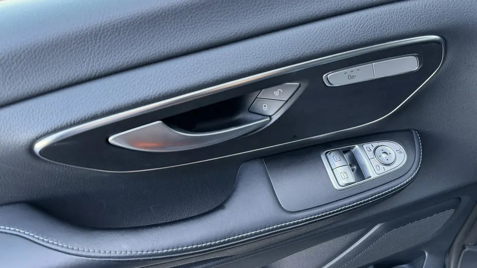 MERCEDES-BENZ V Klasa V 220 d Avantgarde 9G-Tronic (długi)