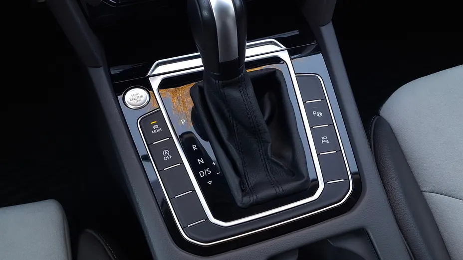 VOLKSWAGEN Arteon Arteon 2.0 TDI 4Motion Elegance DSG