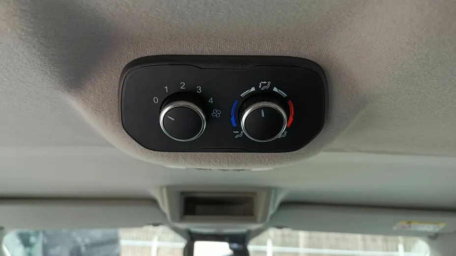 FORD Transit Custom Transit Custom Kombi 320 L2H1 Trend Aut.