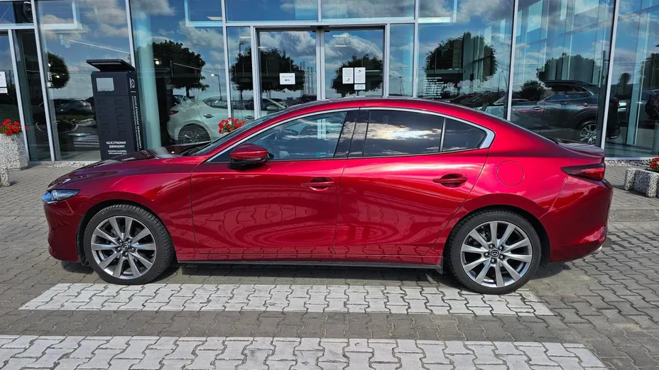MAZDA 3 3 2.0 mHEV Takumi aut