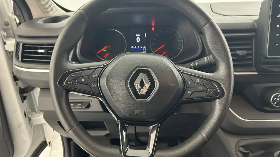 RENAULT Trafic -
