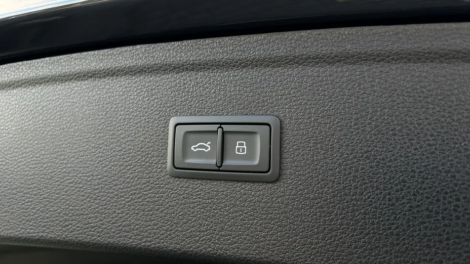 AUDI Q5 -