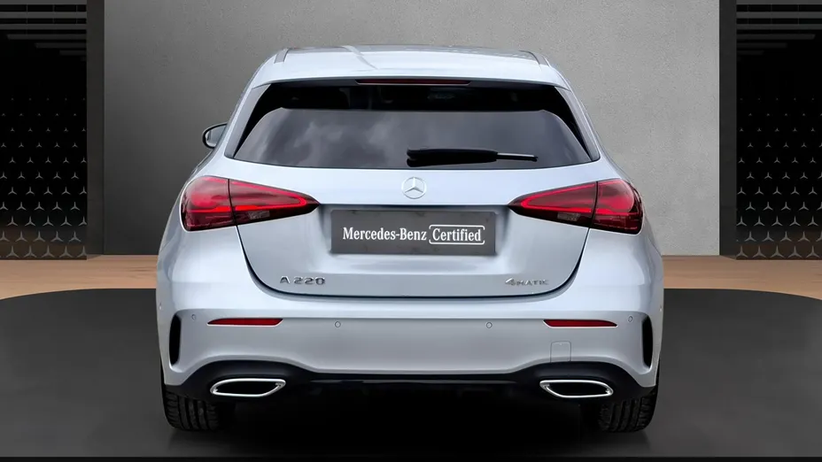 MERCEDES-BENZ A Klasa A 220 4-Matic AMG Line 8G-DCT