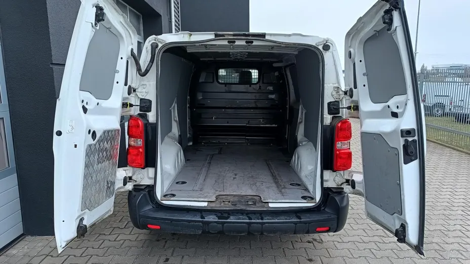 TOYOTA Proace -
