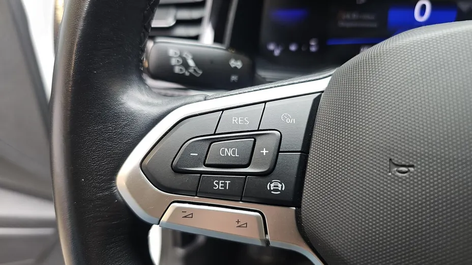 VOLKSWAGEN Polo Polo 1.0 TSI Life