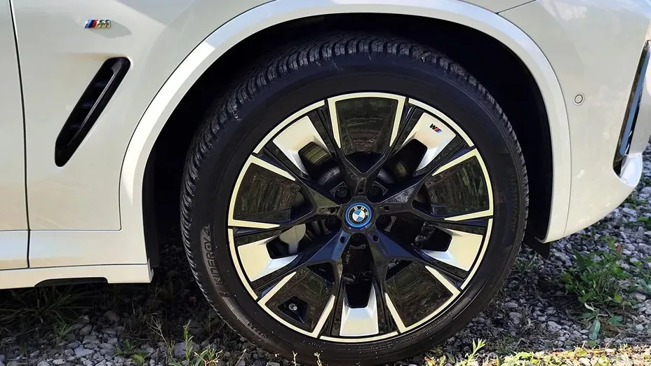 BMW iX3 iX3 80kWh Impressive