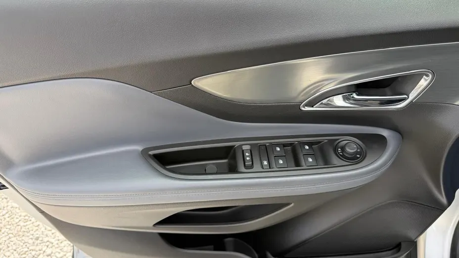 OPEL Mokka -