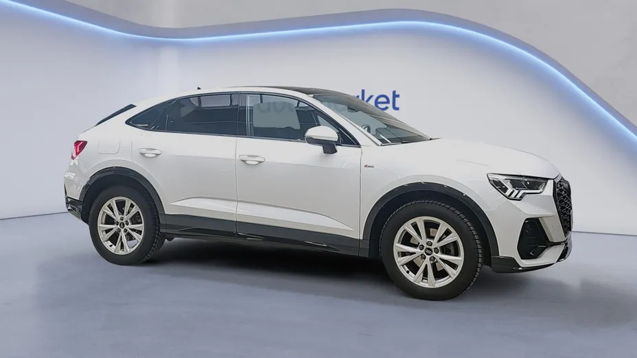 AUDI Q3 Q3 35 TFSI mHEV S-Line S tronic