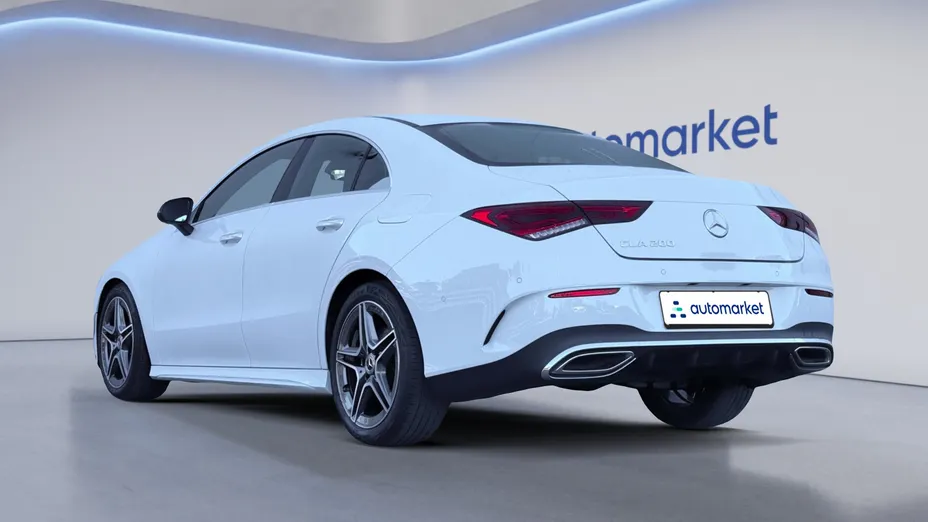 MERCEDES-BENZ CLA CLA 200 AMG Line 7G-DCT