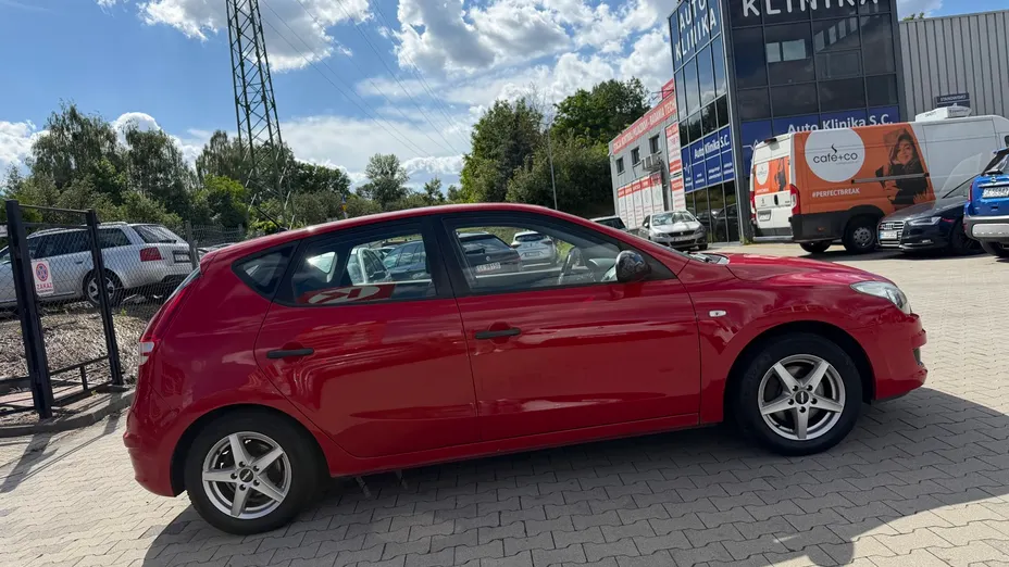 HYUNDAI i30 i30 1.4 Comfort