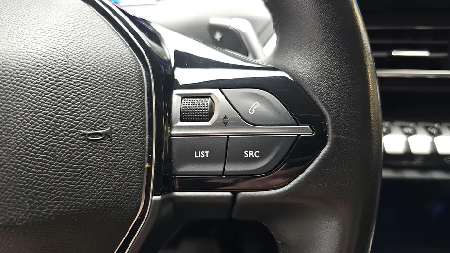 PEUGEOT 3008 3008 1.5 BlueHDi Active Pack S&S EAT8