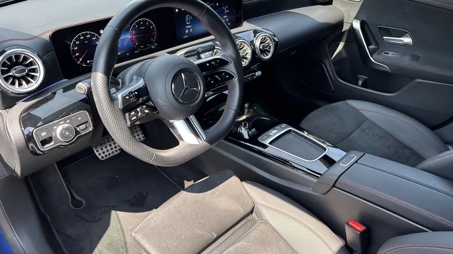 MERCEDES-BENZ CLA CLA 200 mHEV AMG Line 7G-DCT