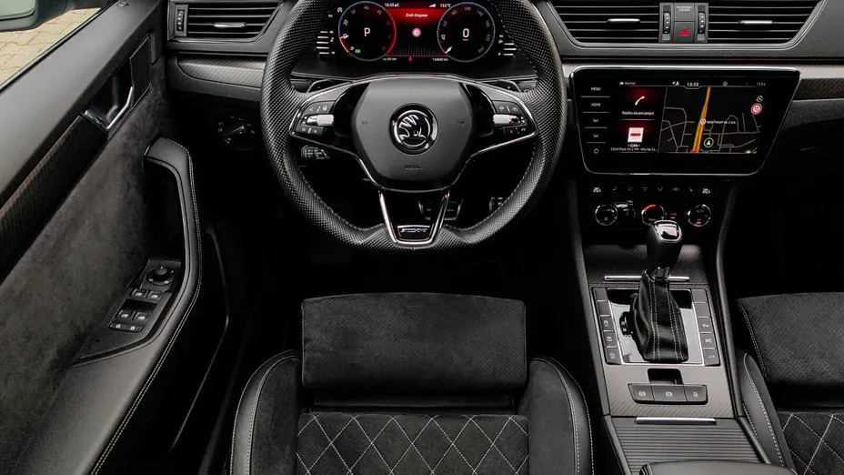 SKODA Superb Superb 2.0 TDI SCR Sportline DSG