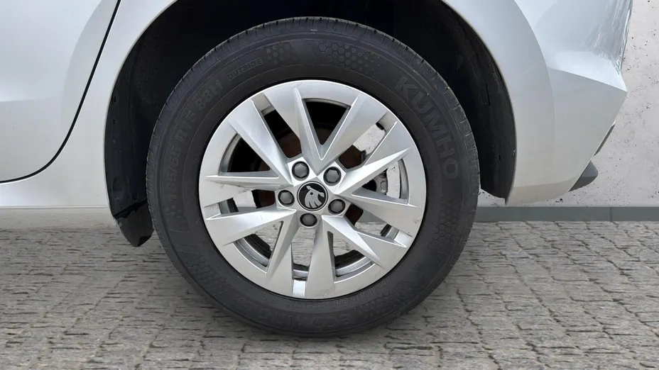 SKODA Fabia Fabia 1.0 TSI Edition 130