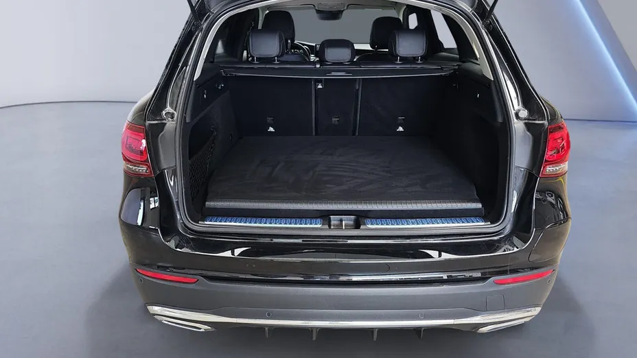 MERCEDES-BENZ GLC GLC 300 e 4-Matic