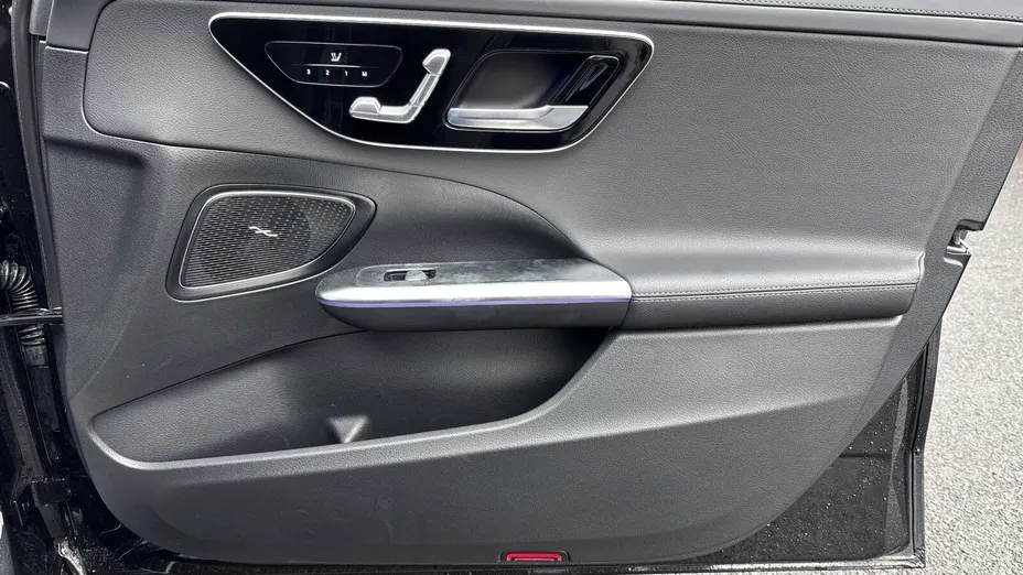 MERCEDES-BENZ C Klasa C 220 d mHEV 4-Matic AMG
