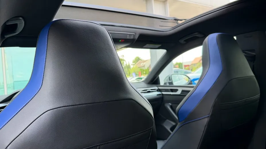 VOLKSWAGEN Arteon Arteon 2.0 TSI 4Motion R DSG