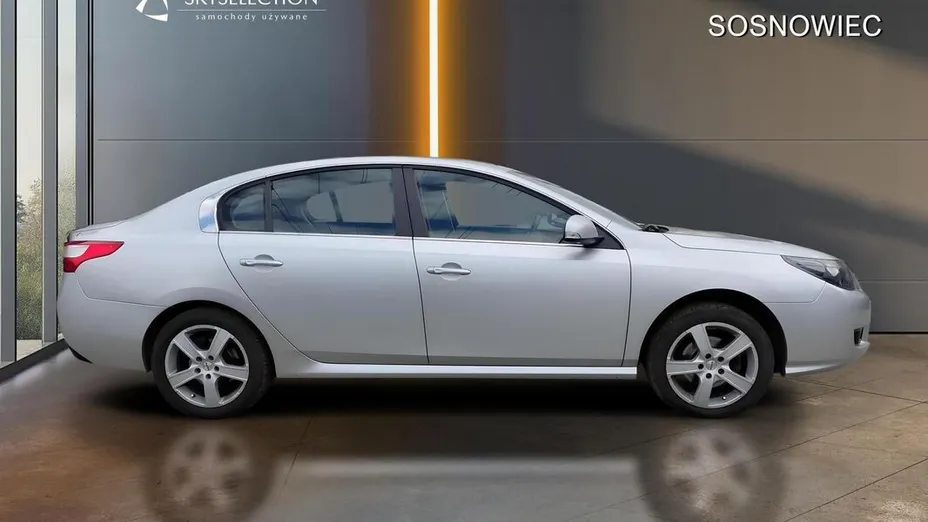 RENAULT Latitude Latitude 2.0 Expression Etanol