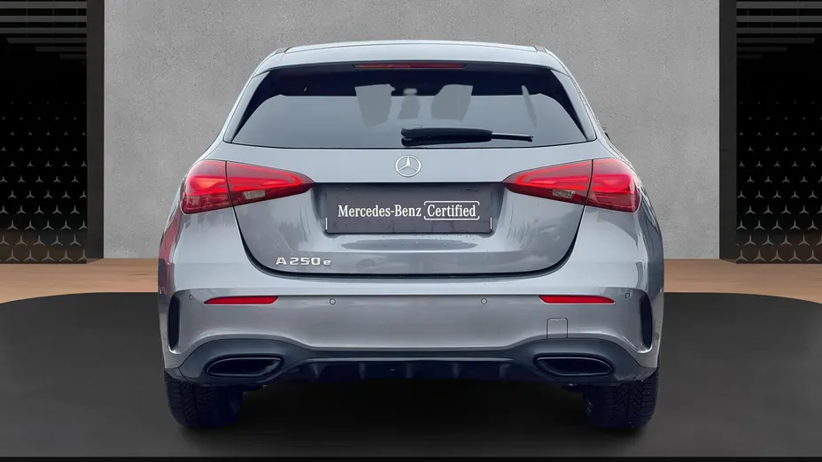 MERCEDES-BENZ A Klasa A 250 e PHEV AMG Line 8G-DCT