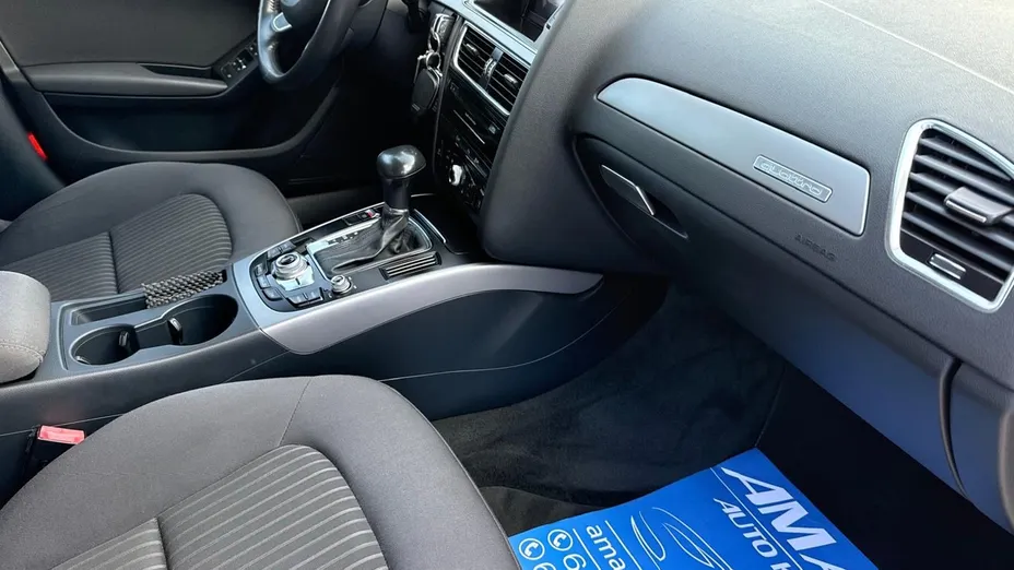 AUDI A4 -