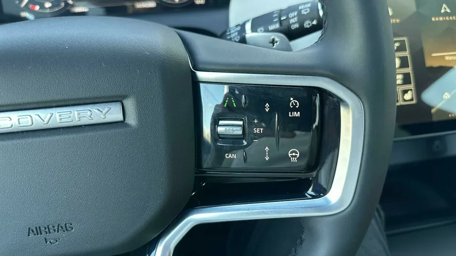 LAND ROVER Discovery Sport Discovery Sport 2.0 P200 mHEV Dynamic SE aut