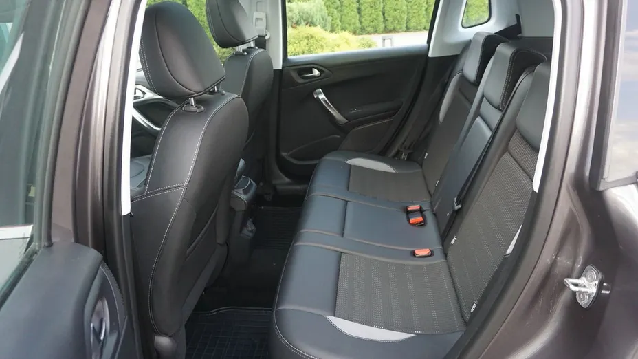 PEUGEOT 2008 2008 1.6 BlueHDi Allure S&S