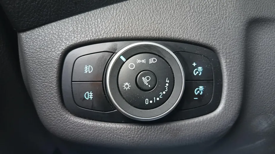 FORD Transit Connect Transit Connect 210 L2 Trend